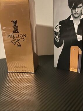 Paco Rabanne 1 Million Gold and Black Packaging
